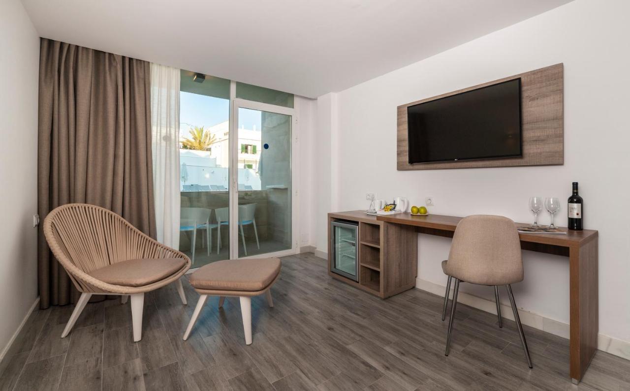 Globales Don Pedro - Adults Only Hotel Cala San Vicente  Exterior photo